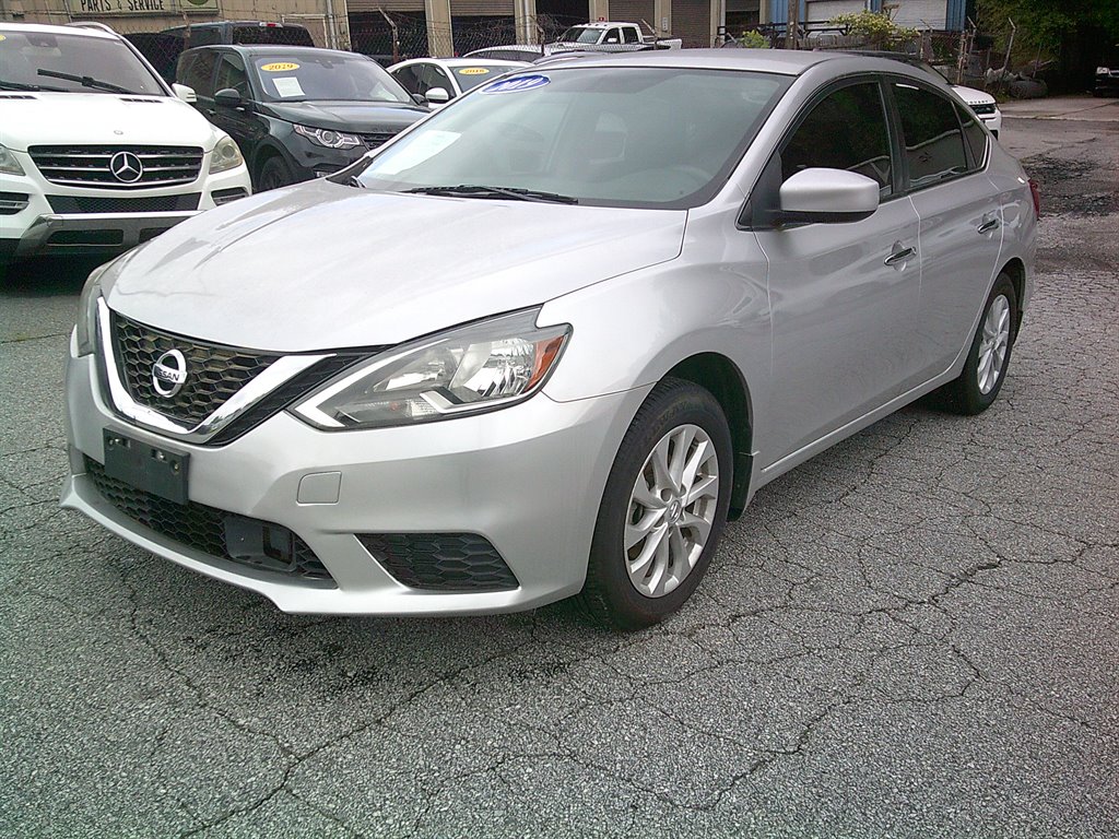 2019 Nissan Sentra S's photo