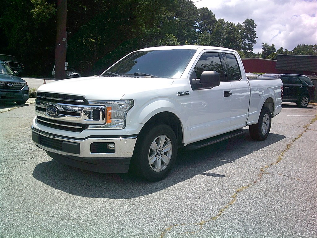 2020 Ford F-150 XLT's photo