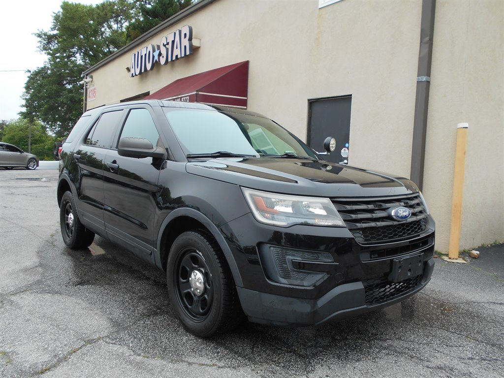 2017 Ford Explorer's photo