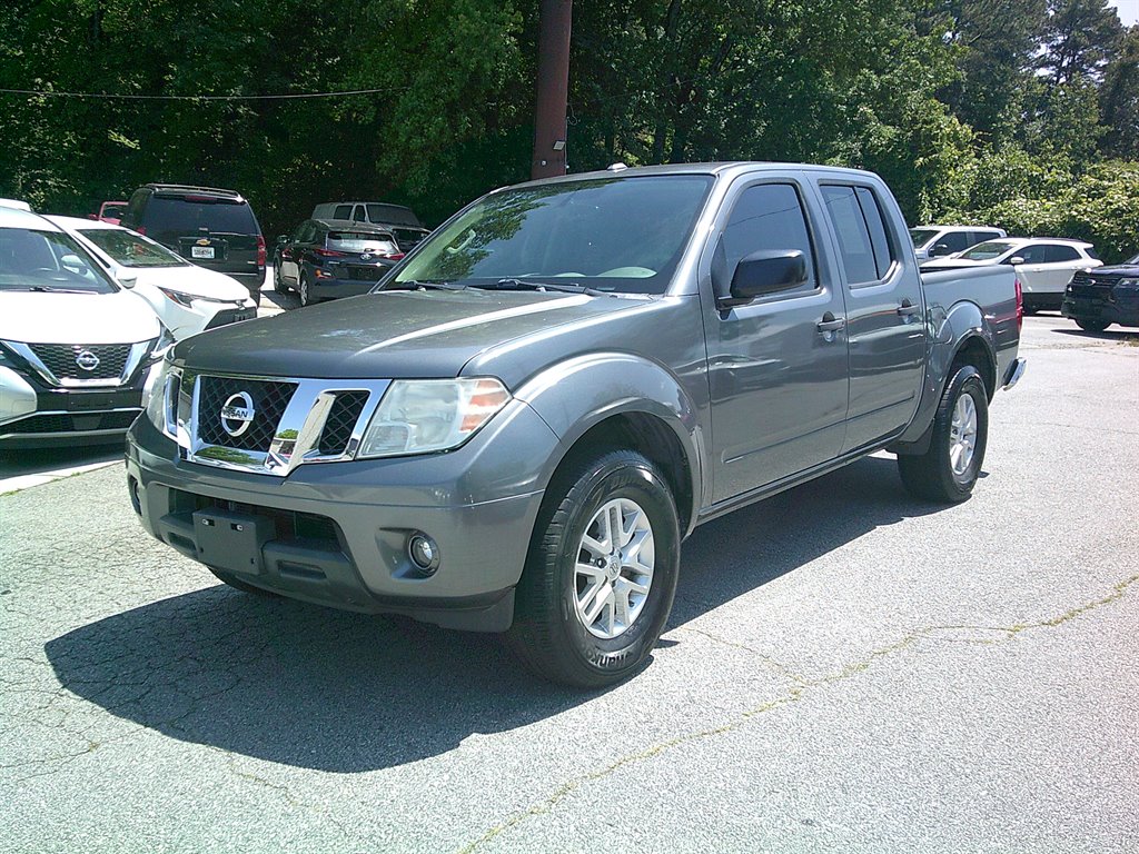 2017 Nissan Frontier SV's photo