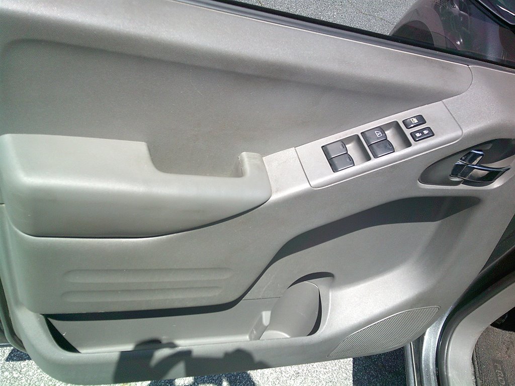 2017 Nissan Frontier SV - Photo 15