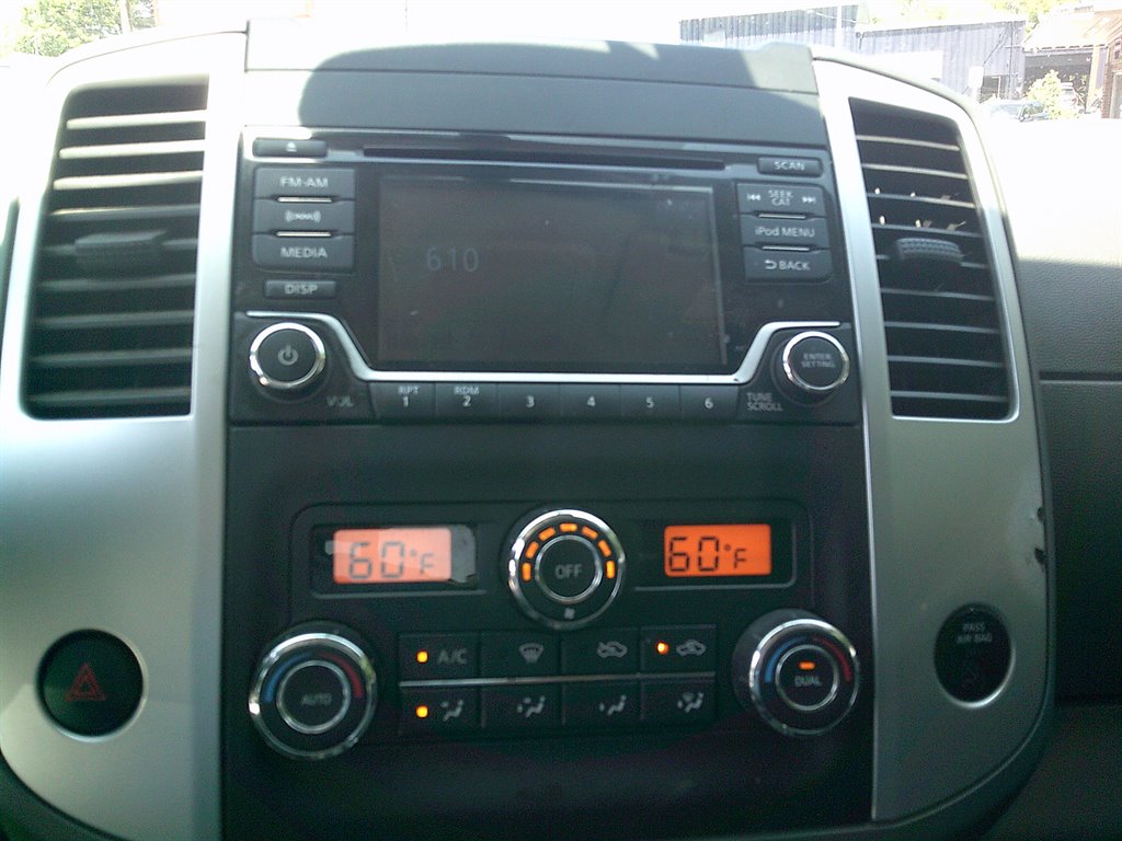 2017 Nissan Frontier SV - Photo 10