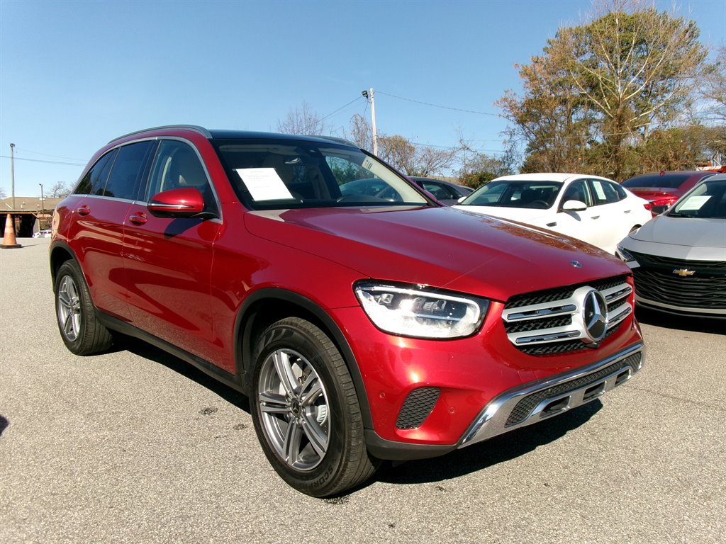 2021 Mercedes-Benz GLC GLC300's photo
