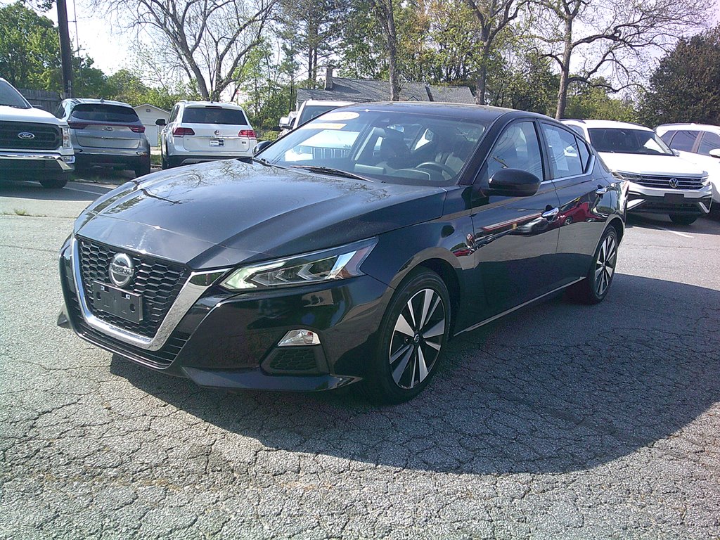 2021 Nissan Altima SV